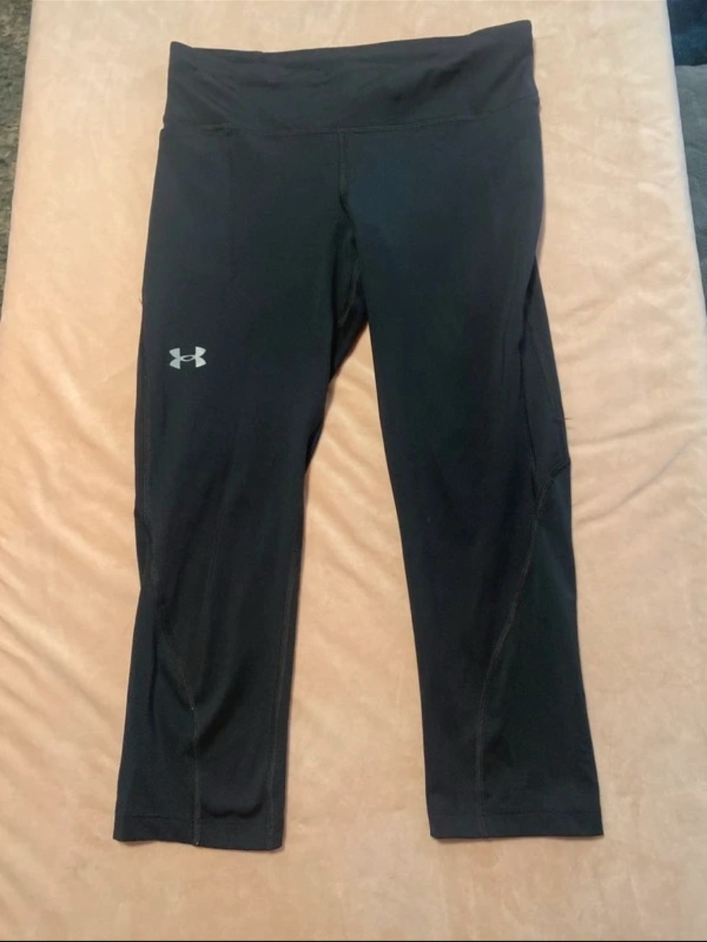 Under Armour Black Capri Leggings